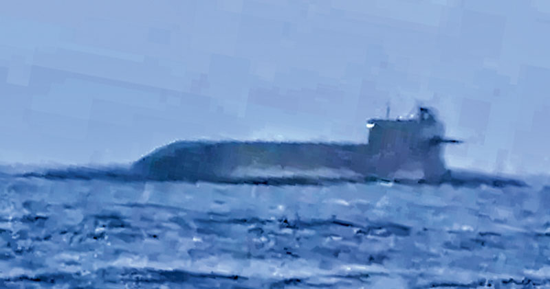 解放軍核潛艇浮航台海 被指示威 民進黨：灰色地帶戰略 台專家：疑故障