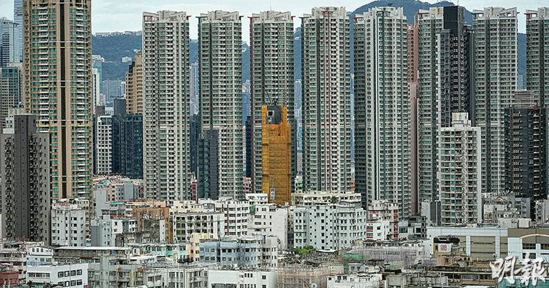 官方樓指半年跌3% 撤辣後升幅蒸發  連跌兩月共2.55%見8年低 較3年前高位跌24%