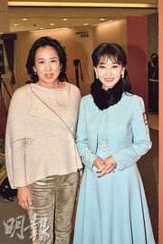 伙朱玲玲撐發哥攝影展 趙雅芝有戲癮 不抗拒與兒子黃愷傑合作