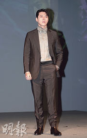 玄彬台北謝票惹混亂 收工即食小籠包