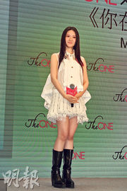 與男友T-Ma共度首個情人節 雲浩影:佢讚我溫柔體貼