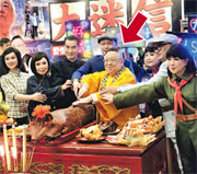 新光戲院結業前一夜 李居明:心情激動內心流淚