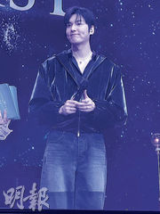 李敏鎬首爾粉絲見面會超時 談《星星》收視慘淡