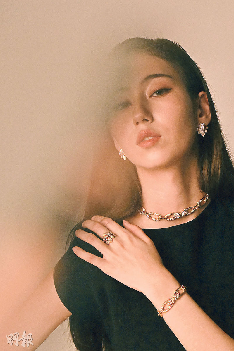 JEWELLERY：呼應女性不同年代渴望 「水滴」珠寶蛻變 復古中帶現代感
