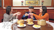 【娛樂場】《飲茶》 羅家英伙兩港姐追尋一盅兩件「前世今生」
