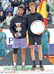 黃澤林法網外止步 艾卡拉斯羅馬賽登頂