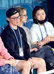 陳奕迅20歲女兒闖樂壇 華納:康堤加入咗Warner Family