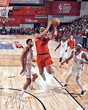 稀缺！港产中锋穆卡加盟公牛，惊艳NBA夏季联赛