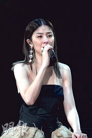 陳慧琳獲舊同事捧場感動落淚 嘉賓謝安琪大爆「佢識劏雞」