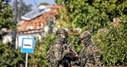 波蘭指俄無人機闖境  北約戰機助擊落  引北約條款召緊急會  澤連斯基籲建烏歐統一防空