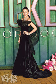 楊紫瓊任MAMA頒獎嘉賓 HUNTR/X現場表演