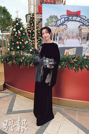 泳兒任評審搵同事拍花絮 分享幕後故事