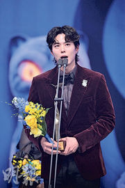 全炫茂奪KBS演藝大獎 朴寶劍封年度綜藝人