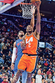 利安納轟生涯新高55分 領快艇破活塞