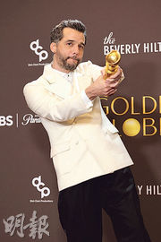 韋納莫拉首名巴西影帝 《Kpop獵魔女團》奪動畫歌曲兩獎