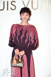 王丹妮稱老公買Gaga巡演飛抵讚