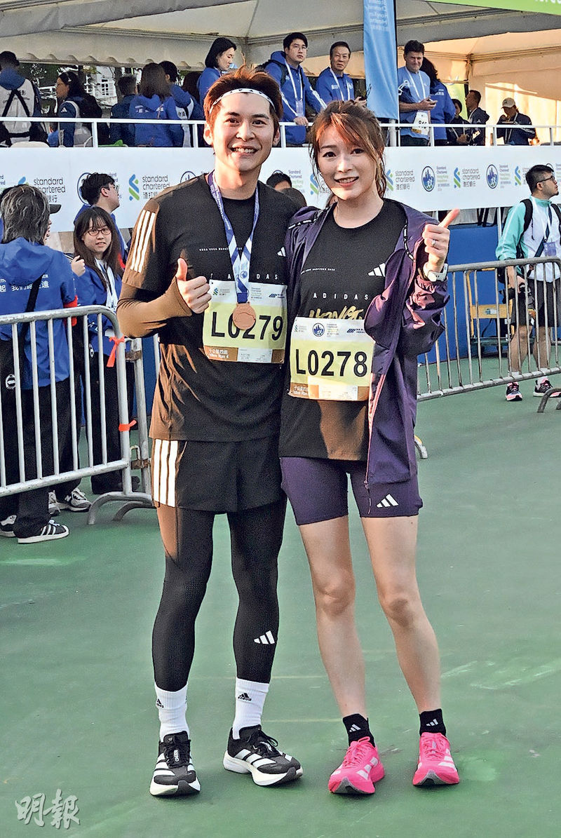 陳家樂(左)和連詩雅(右)抱病上陣。(攝影:鍾偉茵)