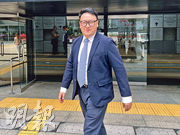 施駿興控性侵 辯方質疑事主與男友商案情 官指說法不公